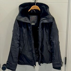 Aritzia TNA winter jacket size XS